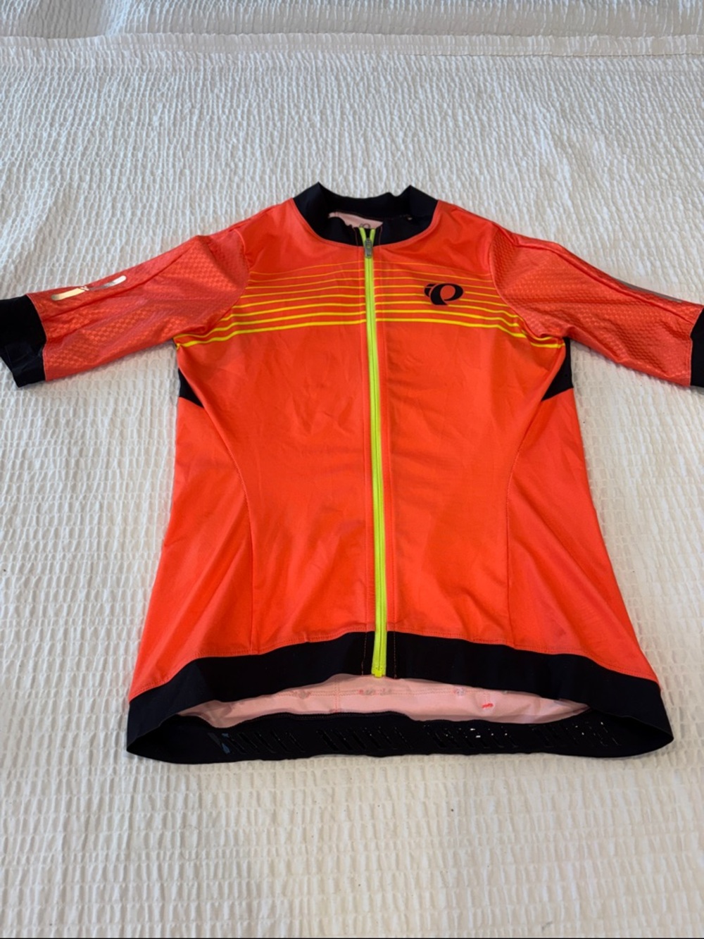 Pearl Izumi Women’s Neon Orange Cycling Jersey. Size M